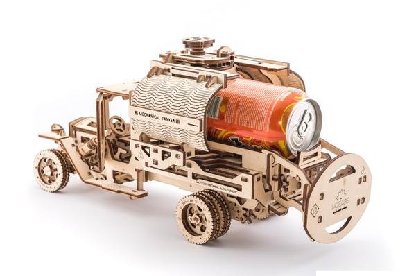 Puzzle Model - Truck with Tanker