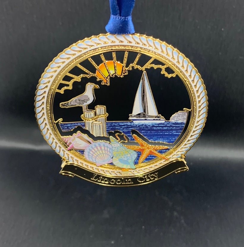 Ornament - Harbor Pier "Lincoln City"