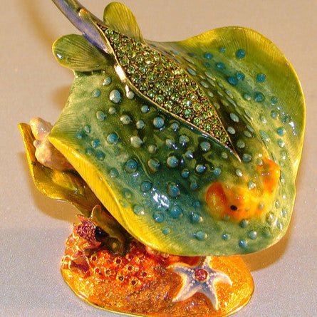 Box - Jeweled Stingray