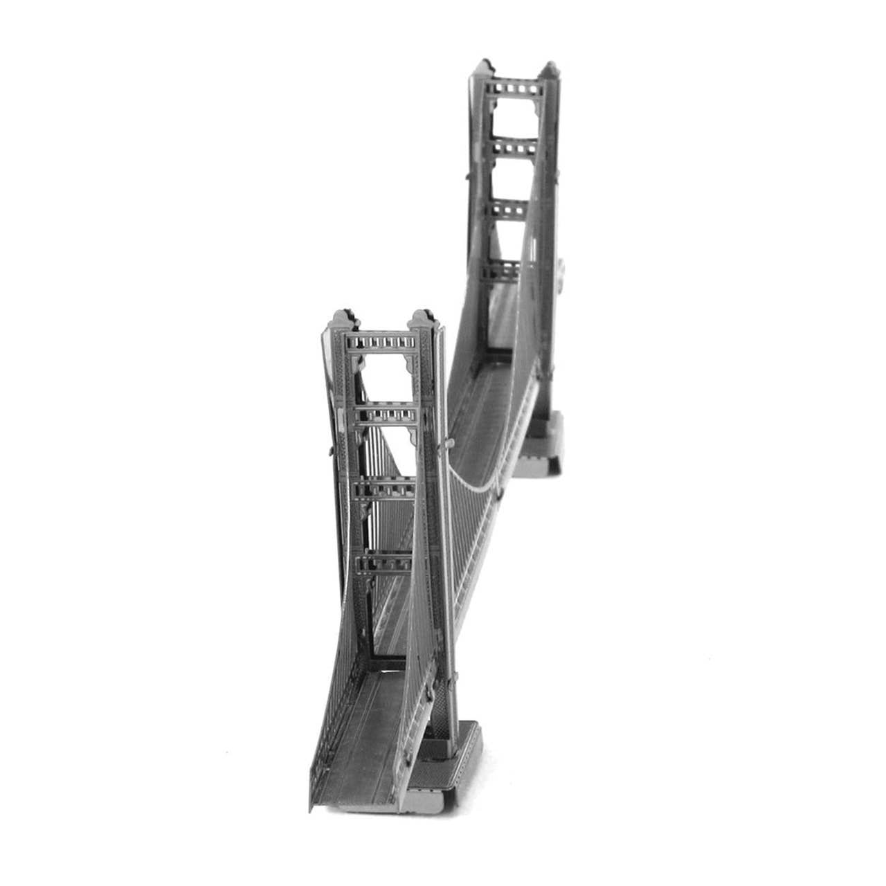 Metal Earth Model Kit - Golden Gate Bridge