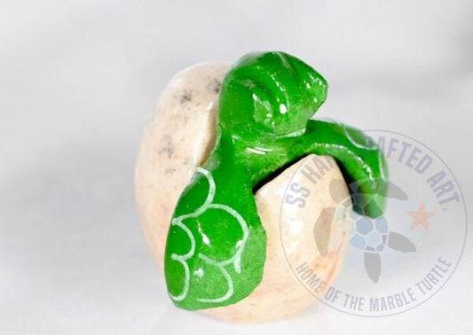 Figurine Marble Hatchling Green Turtle 1/2"
