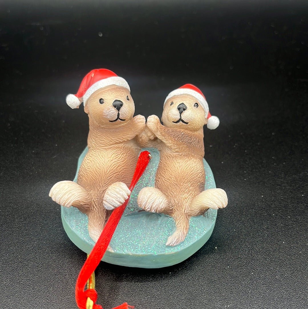Ornament Resin Sea Otters Holding Hands
