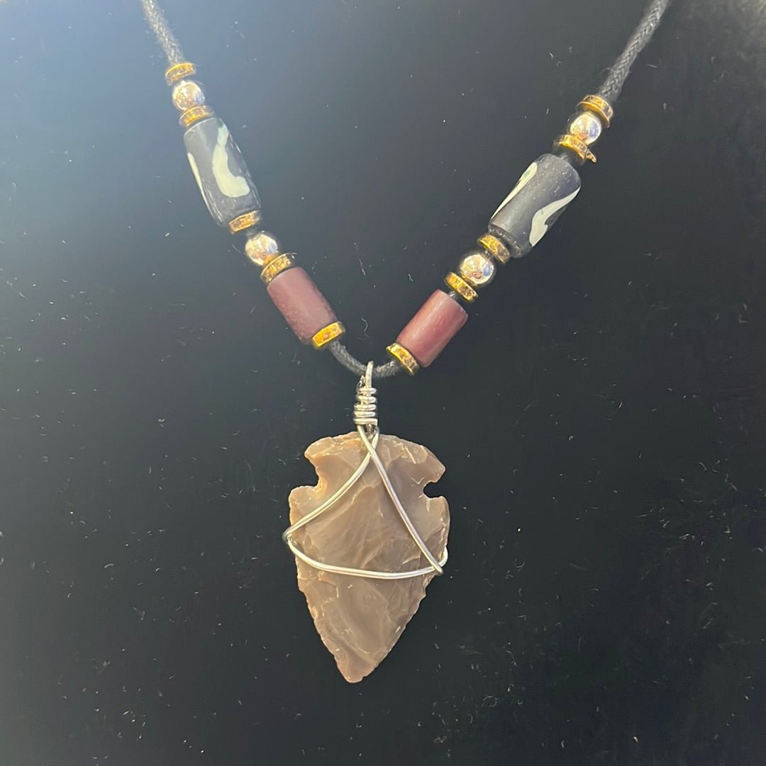 Necklace Arrowhead With Brown & Black Beads