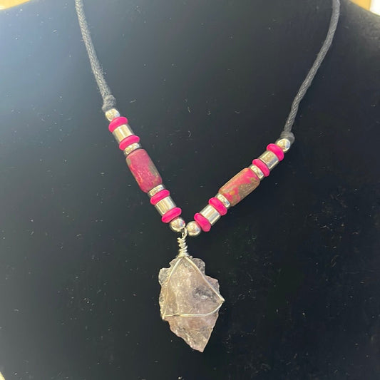 Necklace Amethyst Arrowhead With Pink Beads