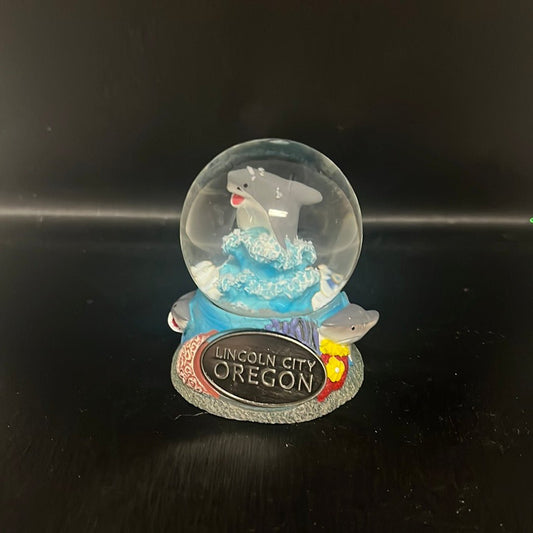 Shark 45 mm Snow Globe