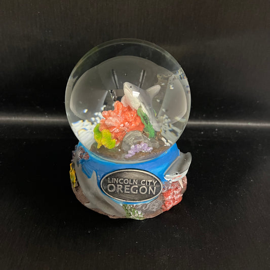 Shark 65 mm Snow Globe